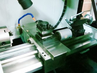 Токарный станок с ЧПУ SPV-430GA CNC с системой Mach3 — изображение 4