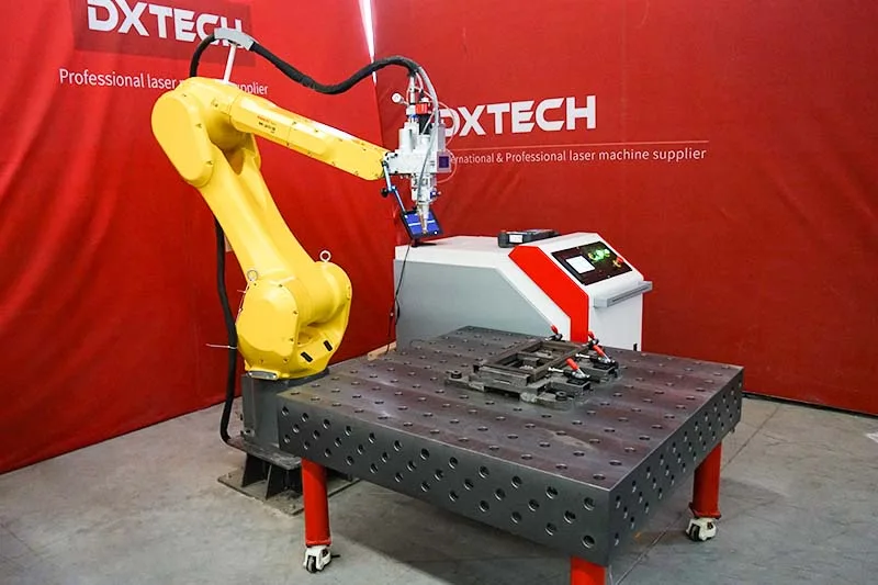 DXTECH представляет новейшую 6-осевую роботизированную машину для лазерной сварки волоконным лазером серии RW